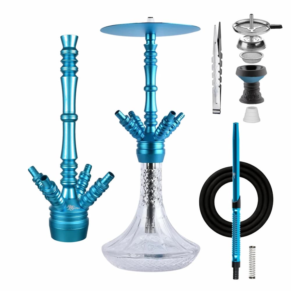 „Jookah Underground M Sky Blue Shisha mit blauer Glas Bowl, Edelstahl Rauchsäule und silbernem Zubehör auf weißem Hintergrund“