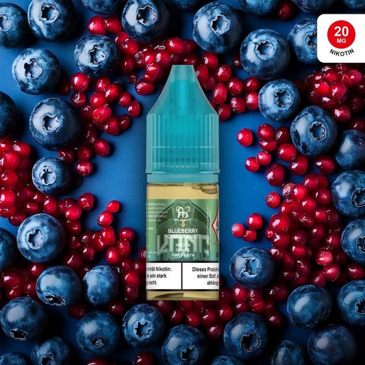 RandM Liquid Flasche mit Blaubeeren und Granatapfel
